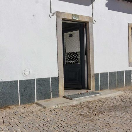 Apartamento Almirante T1 By Yha Tavira Eksteriør bilde